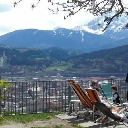 Oelberg Inn 2*