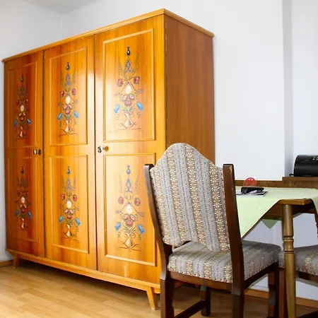 بيت ريفي دار ضيافة أولبرغ